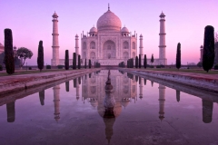 Der Taj Mahal bei Sonnenaufgang - Agra, Indien