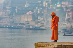 Prayaer on the Ghats of Varanasi