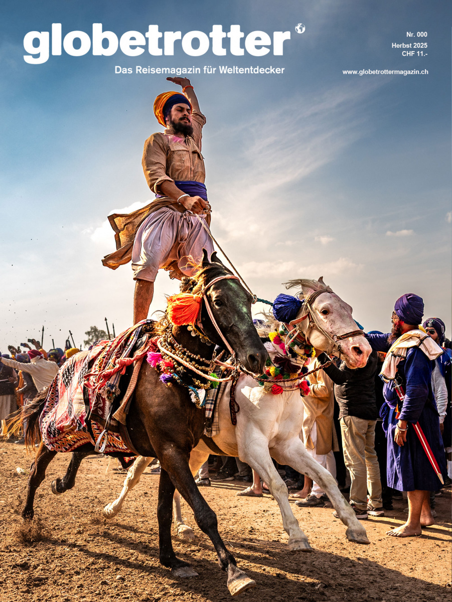 Cover Story: HOLLA MOHALLA - Globetrotter Magazin Schweiz - Ausgabe 155 Herbst 2025 / 1