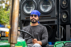 Sick-on-traktor-with-giant-loudspeakers