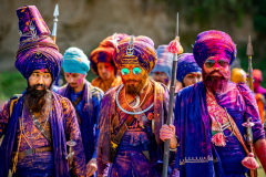 Sikh-warriors-covered-in-color