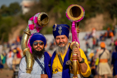 Two-Sikh-musicians-with-their-horns