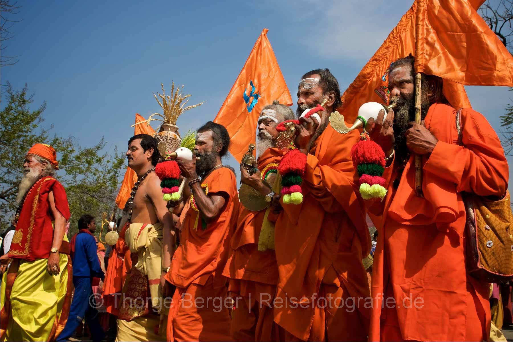 Parade von Sadhus - Kumbh Mela 2010 in Haridwar