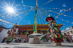 Black Hat Dancer in Leh