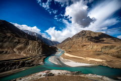Zusammenfluss von Indus und Zanskar