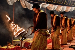 Werner Hötzel "Abendgebet in Varanasi" (Indien-Fotoreise "Kumbh Mela" 2019)