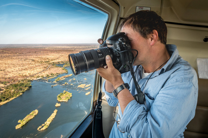 im Hubschrauber über den Victoria Falls, Zimbabwe