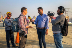 Im Interview bei der Kumbh Mela 2019 in Prayagraj